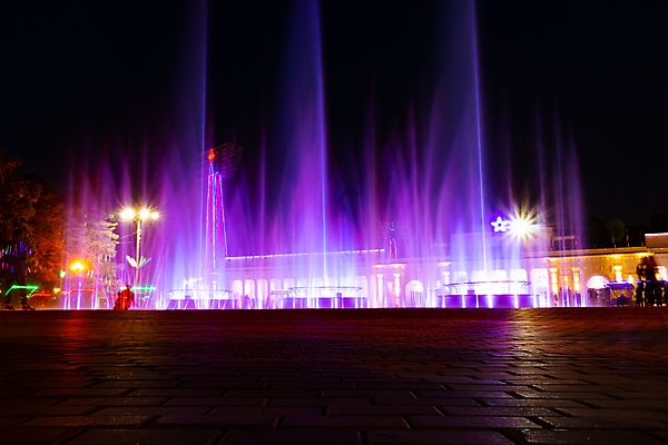 포토 JPG 해외이미지 나무 라이프스타일 계절 공원 여행 백그라운드 건축양식 자연 하늘 휴가 조명 풍경 사람없음 야외 건물 물 여름 빛 강 도시풍경 컬러풀 반사 어둠 황혼 봄 연못 도시 야간 저녁 메인 분수 정사각형 러시아 제트기 타운 멀리 동쪽 빛망울 7월 랜드마크 해외202004 해외포토 자연요소 도형 식물 건축물 공공시설 건축 유럽 컬러 비행기 생활 일몰 날짜 방향 생태계 파일형식 이미지허브