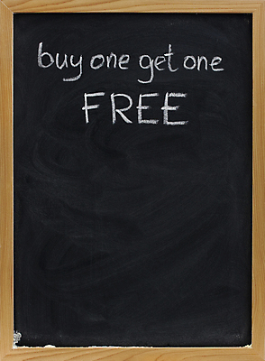 포토 JPG 해외이미지 텍스트 프레임 사람없음 목재 세로 세일 검은색 칠판 거래 흰색 구매 사인 메뉴 분필 질감 기회 먼지 무료 필기체 카피스페이스 제의 해외202004 해외포토 나무 문자 컬러 재료 쇼핑 공백 초크 파일형식 이미지허브