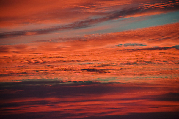 포토 JPG 해외이미지 구름 분홍색 하늘 사람없음 일출 황혼 일몰 새벽 분위기 고도 해외202004 해외포토 자연요소 컬러 컨셉 노을 파일형식 이미지허브