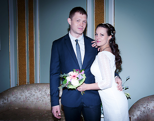 포토 JPG 해외이미지 손 커플 드레스 여자 남자 꽃 행복 벽 꽃다발 결혼 2 가족 신혼부부 휴가 실내 사랑 사람 이벤트 성인 두명 사무실 궁전 기쁨 흰색 아내 감각 우아함 해외202004 해외포토 식물 부부 옷 감정 컬러 컨셉 고건축 비즈니스 관계 내부 신체부위 신혼 파일형식 이미지허브