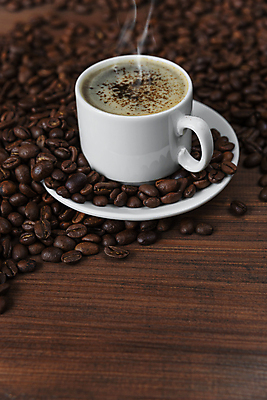 포토 JPG 해외이미지 커피 음료 백그라운드 콩 사람없음 컵 갈색 중국 머그컵 굽기 가득함 컵받침 에스프레소 해외202004 해외포토 식기 아시아 컬러 곡류 구이 받침대 파일형식 이미지허브