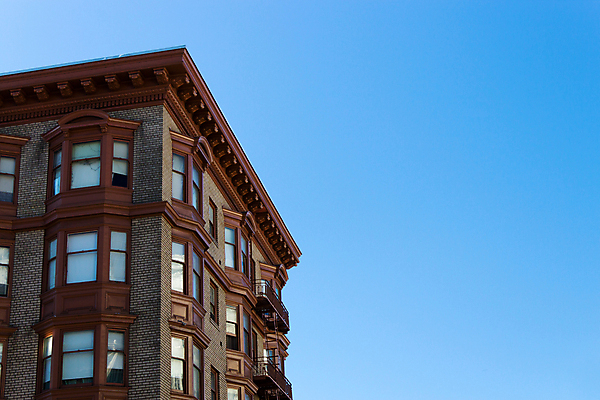 포토 JPG 해외이미지 백그라운드 건축양식 창문 벽돌 사람없음 건물 도시풍경 도시 옛날 카피스페이스 해외202004 해외포토 건축물 건축 풍경 공백 파일형식 이미지허브