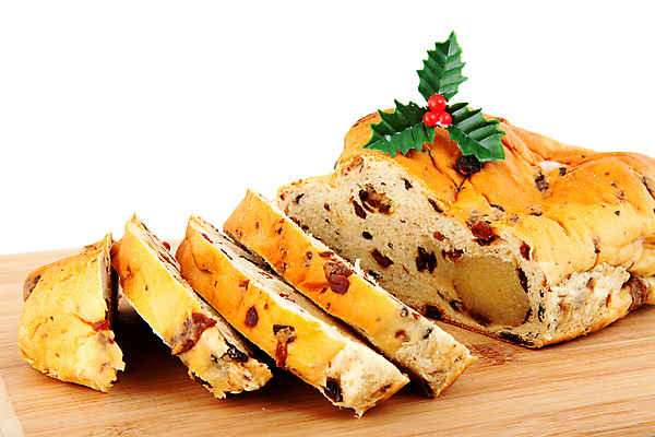 포토 JPG 해외이미지 음식 빵 조각 크리스마스 사람없음 목재 갈색 달콤 자르기 굽기 슬라이스 고립 기르기 해외202004 해외포토 나무 기념일 컬러 재료 모션 맛 구이 돌봄 파일형식 이미지허브