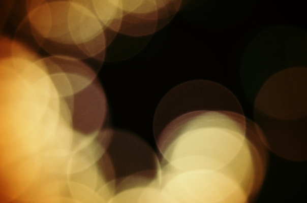 포토 JPG 해외이미지 모양 디자인 백그라운드 크리스마스 패턴 오렌지 추상 휴가 기념 미술 사람없음 장식 빛 컬러풀 우주 검은색 축제 활발 거품 흰색 원형 소프트포커스 질감 복고 부드러움 마법 빛망울 고립 광 블러 스타일 효과 해외202004 해외포토 도형 기념일 컬러 컨셉 무늬 과일 문화예술 촬영기법 감각 파일형식 이미지허브