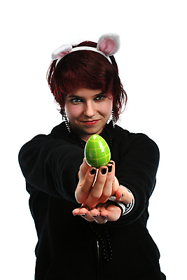 포토 JPG 해외이미지 백인 여자 행복 여유 분홍색 한명 미소 빨간색 검은색 달콤 고립 여자만 여자한명만 해외202004 해외포토 서양인 1 감정 컬러 표정 사람 맛 파일형식 이미지허브