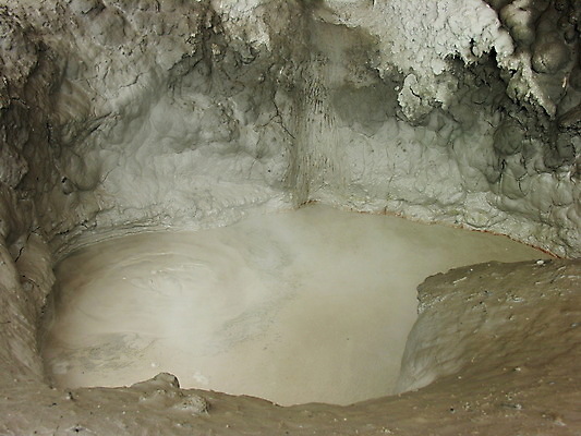 포토 JPG 해외이미지 공원 지구 자연 풍경 사람없음 치료 물 갈색 일본 스파 봄 회색 흰색 하트 연못 뜨거움 더위 수증기 당구 피부 웅덩이 진흙 전국 지열 지옥 지질학 해외202004 해외포토 자연요소 모양 계절 공공시설 교육 아시아 컬러 의학 날씨 신체부위 구기 생태계 파일형식 이미지허브