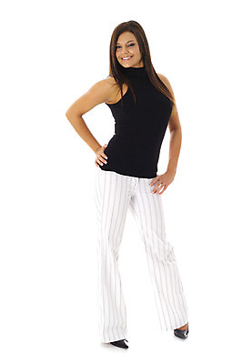 포토 JPG 해외이미지 모델 손 행복 얼굴 분홍색 이동 컨셉 비즈니스 프레임 갈색머리 손바닥 창조 한명 미소 검은색 기쁨 연주자 흰색 오픈 황금 정상 종업원 피부 만들기 히스패닉 결백 경영 넘어짐 스페인어 직진 해외202004 해외포토 직업 1 헤어스타일 감정 컬러 모션 표정 사람 신체부위 음악가 파일형식 이미지허브