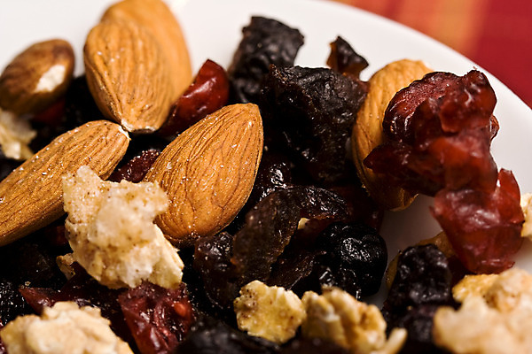 포토 JPG 해외이미지 음식 백그라운드 다이어트 과일 배낭 자국 건조 건강 사탕 씨앗 사람없음 태양 파티 케이크 주방 에너지 견과류 신선 체리 달콤 폐기물 혼합 먹기 순수 유기농 땅콩 아몬드 망고 건포도 섞기 해외202004 해외포토 자연요소 식물 웰빙 컨셉 가방 모션 포도 디저트 이벤트 맛 쓰레기 열대과일 건과일 파일형식 이미지허브