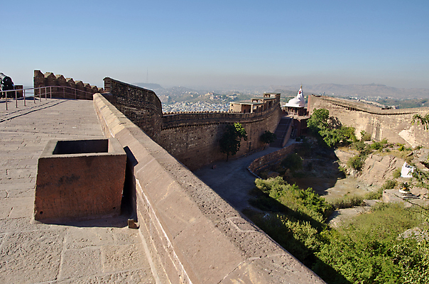 포토 JPG 해외이미지 아시아 여행 건축양식 사람없음 궁전 사막 도시 뜨거움 성 중세 역사 재산 호기심 과거 가뭄 천연기념물 아랍어 힌두교 스타일 해외202004 해외포토 건축물 건축 감정 나라 종교 컨셉 고건축 날씨 금융 파일형식 이미지허브