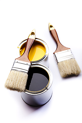 포토 JPG 해외이미지 실내 사람없음 페인트 흰배경 페인트통 페인트붓 해외202004 해외포토 백그라운드 통 내부 흰색 붓 파일형식 이미지허브