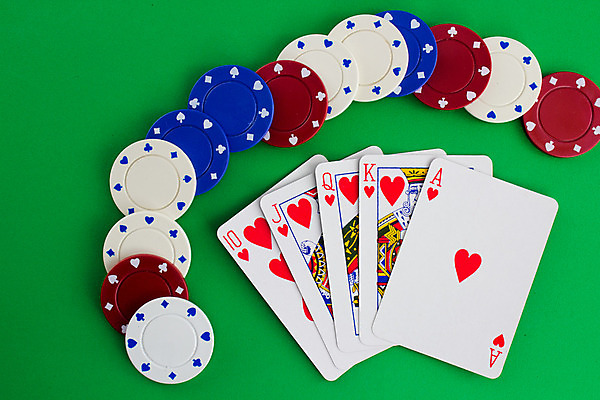 포토 JPG 해외이미지 정장 사람없음 게임 마음 도시 우승 신용카드 행운 도박 위험 카지노 포커 대서양 게이머 라스베가스 승자 해외202004 해외포토 옷 바다 컨셉 놀이 금융 최고 트럼프 파일형식 이미지허브