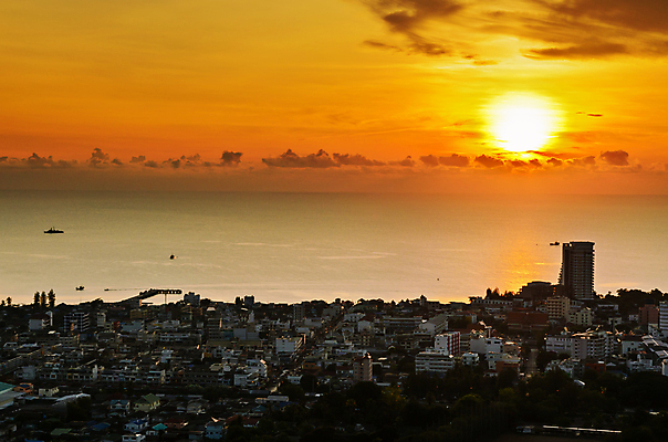 포토 JPG 해외이미지 주간 구름 바다 태국 하늘 사람없음 야외 도시풍경 태양 일출 도시 해외202004 해외포토 자연요소 아시아 풍경 노을 파일형식 이미지허브
