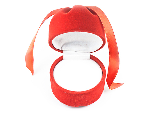 포토 JPG 해외이미지 모양 기념일 리본 결혼 백그라운드 장신구 결혼식 휴가 기념 발렌타인데이 선물 사랑 사람없음 빨간색 선물상자 빛 상자 놀람 흰색 축하 반지 오픈 고급 작음 주기 약혼 고립 제안 해외202004 해외포토 감정 컬러 컨셉 모션 데이이벤트 표정 이벤트 크기 약속 파일형식 이미지허브