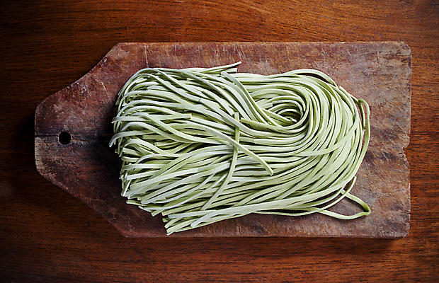 포토 JPG 해외이미지 음식 백그라운드 다이어트 재료 부분 탁자 건조 파스타 건강 스파게티 요리 사람없음 목재 초록색 식사 이탈리아 면 밀 지중해 유기농 질감 날것 칼로리 흙더미 고립 생식 옛날 채식주의자 탄수화물 비건 해외202004 해외포토 나무 웰빙 유럽 바다 컬러 가구 곡류 서양음식 흙 채식 파일형식 더미 이미지허브