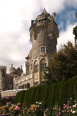 포토 JPG 해외이미지 전통 영어 외관 벽 여행 건축양식 하늘 주택 이야기 풍경 사람없음 파란색 탑 힘 궁전 바위 성 역사 보호 큼 대문 마법 유지 귀족 옛날 스타일 해외202004 해외포토 문자 건축물 건축 컬러 컨셉 고건축 건물 문 돌_바위 크기 파일형식 이미지허브