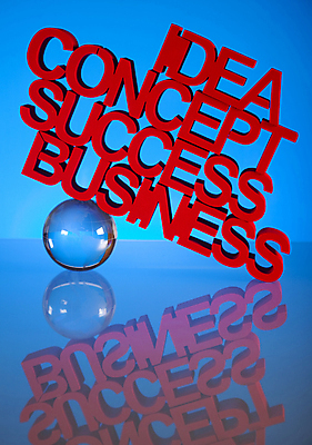 포토 JPG 해외이미지 컨셉 비즈니스 성공 아이디어 실내 타이포그라피 사람없음 반사 구슬 파란배경 유리구슬 해외202004 해외포토 문자 백그라운드 유리 내부 파란색 파일형식 이미지허브