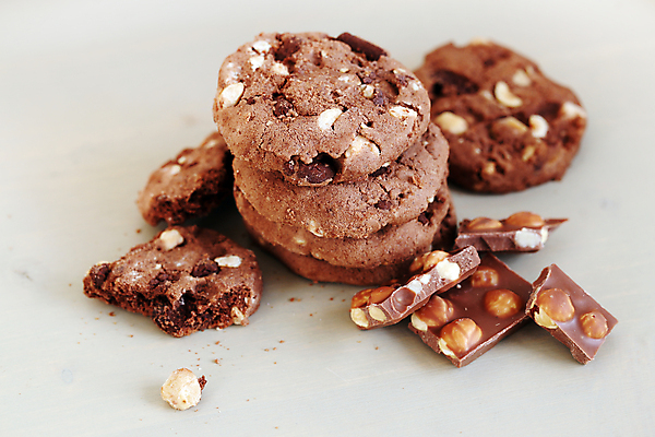 포토 JPG 해외이미지 디자인 빵 조각 백그라운드 크리스마스 탁자 새로움 사랑 사람없음 갈색 쿠키 초콜릿 달콤 상품 설탕 레시피 해외202004 해외포토 기념일 감정 음식 컬러 가구 컨셉 디저트 맛 파일형식 이미지허브