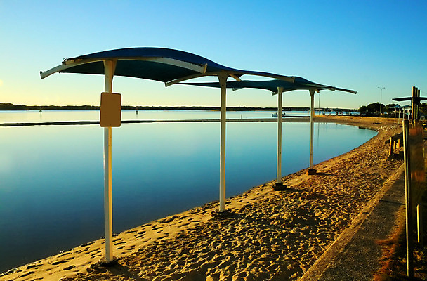 포토 JPG 해외이미지 모래 바다 하늘 휴가 휴식 항해 풍경 사람없음 물 모래사장 컬러풀 반사 평화 일출 침묵 새벽 보트 호주 당구 사인 돛 장면 석호 수평선 해외202004 해외포토 자연요소 컬러 컨셉 배_교통 구기 노을 소리 오세아니아 파일형식 이미지허브
