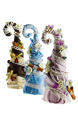 포토 JPG 해외이미지 나무 손 디자인 계절 꽃 리본 문화 분홍색 백그라운드 크리스마스 겨울 휴가 기념 선물 미술 이벤트 사람없음 장식 파란색 컬러풀 장난감 갈색 축제 덮개 흰색 축하 그룹 고급 12월 연도 원뿔 고립 노엘 인공 핸드메이드 가문비나무 해외202004 해외포토 도형 식물 기념일 컬러 컨셉 문화예술 신체부위 뚜껑 날짜 파일형식 이미지허브