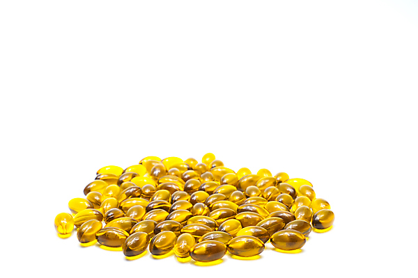 포토 JPG 해외이미지 음식 백그라운드 컨셉 자연 건강 사람없음 알약 약 노란색 우주 흰색 하트 투명 닫기 상품 저녁 피부 조제 보충 고립 돌봄 면역력 복용 오메가 해외202004 해외포토 모양 컬러 의학 모션 신체부위 야간 생태계 만들기 파일형식 이미지허브