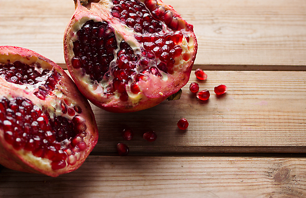 포토 JPG 해외이미지 음식 백그라운드 다이어트 과일 재료 부분 유리 디저트 건강 씨앗 사람없음 목재 컬러풀 약 정원 주스 화장품 활발 수확 직물 신선 맛 상품 허브 삼베 유기농 복고 석류 내추럴 가넷 강렬 돌봄 소셜네트워크 숙성 작살 채식주의자 핸드메이드 해외202004 해외포토 나무 식물 웰빙 음료 컬러 컨셉 농업 의학 모션 재질 뷰티 보석 채식 파일형식 천_직물 이미지허브