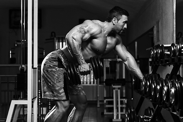 포토 JPG 해외이미지 라이프스타일 남자 스포츠 포즈 근육 흑백 실내 건강 한명 성인 신체부위 운동복 검은색 스트레칭 힘 아령 헬스장 웨이트트레이닝 보디빌딩 보디빌더 인도인 문신 허리 복지 체육관 근육질 에어로빅 히스패닉 건강식 궤 대칭 복근 이두근 해외202004 해외포토 외국인 1 옷 음식 컬러 촬영기법 사람 동양인 내부 생활 운동 헬스 춤 사회이슈 몸매 파일형식 이미지허브