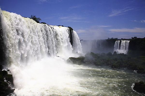 포토 JPG 해외이미지 자연 풍경 사람없음 물 강 폭포 젖음 흐름 남아메리카 숲 브라질 아르헨티나 파라과이 해외202004 해외포토 자연요소 컨셉 아메리카 생태계 파일형식 이미지허브