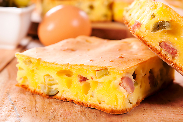 포토 JPG 해외이미지 전통 식기 접시 채소 부분 오이 치즈 파프리카 육류 요리 사람없음 소풍 식사 저녁식사 껍질 신선 맛 향신료 햄 날것 슬라이스 서빙 후추 프랑스어 목판 짠맛 페스츄리 해외202004 해외포토 문자 빵 컨셉 식재료 유제품 야외활동 향미료 파일형식 이미지허브