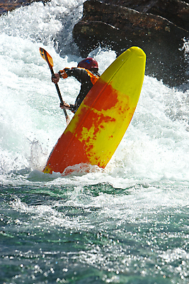 포토 JPG 해외이미지 스포츠 파도 한명 사람 야외 여름 서핑 급류 카약 해외202004 해외포토 1 계절 바다 수상스포츠 파일형식 이미지허브