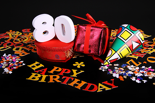 포토 JPG 해외이미지 식물 캐릭터 기념일 꽃 행복 종이 분홍색 꽃다발 컨셉 잎 자연 기념 선물 이벤트 사람없음 장식 빨간색 숫자 장미 파티 놀람 벚꽃 흰색 축하 인사 신용카드 생일 활 열정 꽃가루 판지 해외202004 해외포토 문자 감정 컬러 표정 금융 예절 가루 생태계 파일형식 이미지허브