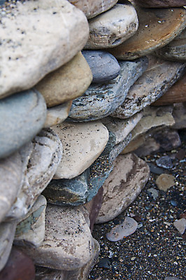 포토 JPG 해외이미지 디자인 모래 바다 백그라운드 컨셉 불교 자연 조류 하늘 휴식 미술 사람없음 야외 건물 물 여름 파란색 햇빛 태양 쌓기 평화 탑 맑음 검은색 스파 화목 침묵 조약돌 바위 그룹 정상 배열 심볼 심플 장면 흙더미 돌무덤 해외202004 해외포토 자연요소 동물 건축물 계절 종교 컬러 모션 날씨 문화예술 소리 흙 돌_바위 무덤 생태계 파일형식 더미 이미지허브