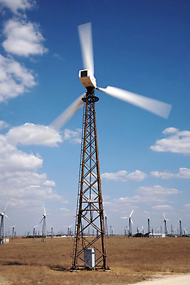 포토 JPG 해외이미지 식물 구름 밭 자연 하늘 바람 사람없음 초록색 환경 풍차 발전기 해외202004 해외포토 자연요소 컬러 농업 날씨 발전소 생태계 파일형식 이미지허브