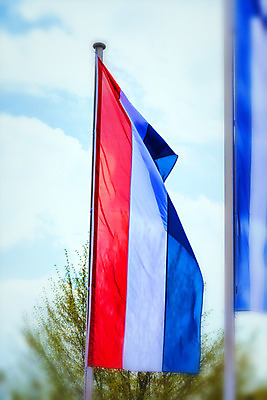 포토 JPG 해외이미지 구름 배너 유럽 물결 하늘 바람 함께함 독일 덴마크 스웨덴 사람없음 빨간색 파란색 컬러풀 평화 글로벌비즈니스 미국 화목 자유 깃발 국기 불기 심볼 사인 깃대 커뮤니티 애국심 보스니아 외교 정부 정치 통일 해외202004 해외포토 자연요소 나라 컬러 컨셉 북아메리카 비즈니스 모션 날씨 북유럽 글로벌 파일형식 이미지허브