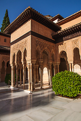 포토 JPG 해외이미지 전통 유럽 문화 여행 건축양식 사람없음 궁전 성 중세 역사 스페인 이슬람교 그라나다 스페인어 아랍어 안달루시아 해외202004 해외포토 건축물 건축 나라 종교 고건축 파일형식 이미지허브