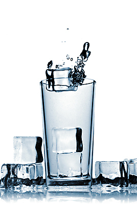 포토 JPG 해외이미지 사람없음 파란색 얼음 블록 투명 액체 시원함 큐브 정사각형 고체 해외202004 해외포토 자연요소 도형 컬러 파일형식 이미지허브