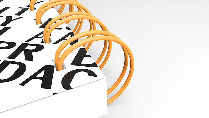 포토 JPG 해외이미지 템플릿 디자인 알파벳 교육 종이 백그라운드 비즈니스 텍스트 학교 새로움 아이디어 나선형 사람없음 책 스터디 사무실 쪽지 공책 재활용 정보 덮개 기록 반지 오픈 메시지 연결 인쇄 편지 배열 오브젝트 질감 문서 페이지 철사 바인더 시트 패드 고립 옛날 해외202004 해외포토 영어 컨셉 무늬 장신구 문구용품 학습 사무용품 뚜껑 친환경 파일형식 이미지허브