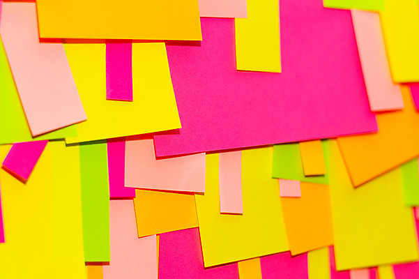 포토 JPG 해외이미지 디자인 종이 분홍색 백그라운드 스티커 일러스트 비즈니스 그림자 사람없음 빨간색 초록색 세트 컬러풀 사무실 노란색 라벨 쪽지 공백 정보 흰색 발표 메시지 수집 편지지 코르크 공지사항 시트 고립 어려움 엘리먼트 조언 목차 많음 해외202004 해외포토 컬러 컨셉 프레임 편지 파일형식 이미지허브