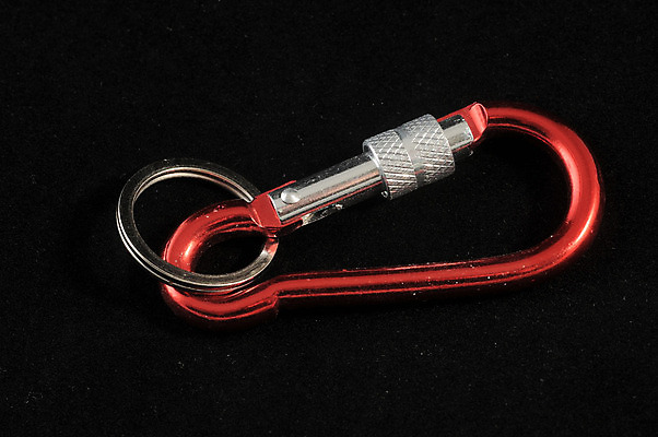 포토 JPG 해외이미지 스포츠 백그라운드 열쇠 산 안전 사람없음 빨간색 빛 금속 검은색 힘 등산 장비 흰색 공구 보호 연결 접속 오브젝트 잠금 보안 오르기 기어 고립 철강 해외202004 해외포토 컬러 컨셉 모션 재질 트래킹 도구 파일형식 이미지허브