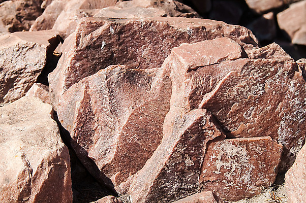 포토 JPG 해외이미지 벽 백그라운드 패턴 건축양식 자연 벽지 표면 추상 벽돌 주택 프레임 돌담 사람없음 갈색 블록 회색 수확 골동품 바위 도시 원형 거친 역사 파편 낟알 타일 질감 복고 대리석 시멘트 내추럴 고체 그런지 옛날 콘크리트 화강암 해외202004 해외포토 도형 건축 컬러 무늬 농업 재료 건물 담장 암석 돌_바위 생태계 파일형식 이미지허브