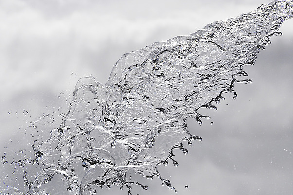 포토 JPG 해외이미지 구름 음료 자연 하늘 건강 사람없음 물 회색 흐름 흰색 물방울 신선 투명 액체 붓기 떨어짐 순수 분수 해외202004 해외포토 자연요소 컬러 컨셉 모션 생태계 파일형식 이미지허브