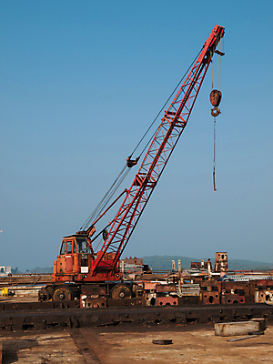 포토 JPG 해외이미지 산업 오렌지 비즈니스 모바일 사람없음 노란색 기계 장비 바퀴 고리 당기기 작음 기중기 부식 택시 타이어 리프트 포트 리프팅 옛날 해외202004 해외포토 컬러 과일 모션 승용차 자동차 중장비 크기 파일형식 이미지허브