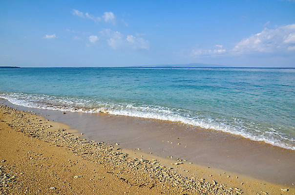 포토 JPG 해외이미지 모래 파도 바다 섬 백그라운드 자연 벽지 휴가 휴식 해변 사람없음 여름 파란색 모래사장 우주 일본 맑음 산호 닫기 묘사 휴양지 이국적 파라다이스 수평선 해외202004 해외포토 계절 아시아 컬러 컨셉 모션 날씨 장소 자포동물 생태계 파일형식 이미지허브