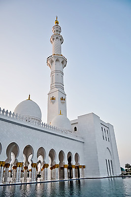포토 JPG 해외이미지 디자인 외관 아시아 종교 문화 여행 백그라운드 패턴 건축양식 하늘 미술 사람 인종 사람없음 건물 물 파란색 탑 궁전 흰색 기도 영혼 중앙 이슬람교 모스크 아라비아 동쪽 아랍에미리트 두바이 라마단 아랍어 웅장함 통일 스타일 해외202004 해외포토 자연요소 건축물 건축 나라 컬러 고건축 무늬 중동 문화예술 방향 파일형식 이미지허브
