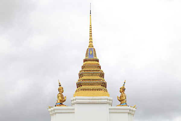 포토 JPG 해외이미지 아시아 종교 2 불교 태국 노동자 요정 사람없음 믿음 탑 쌍 황금 기적 쌍둥이 각도 첨탑 더블 사당 사리탑 카운트 해외202004 해외포토 직업 건축물 감정 나라 가족 파일형식 이미지허브