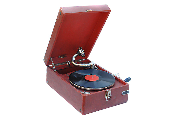 포토 JPG 해외이미지 음악 백그라운드 주택 미술 사람없음 상자 확성기 소리 듣기 장비 흰색 기구 역사 휴대용 가죽 향수 오브젝트 싱글 복고 오디오 축음기 목소리 턴테이블 고립 구식 돌리기 옛날 전용 플레이어 회복 스타일 해외202004 해외포토 컬러 음향기기 컨셉 모션 문화예술 건물 전자제품 화장품 골동품 파일형식 이미지허브