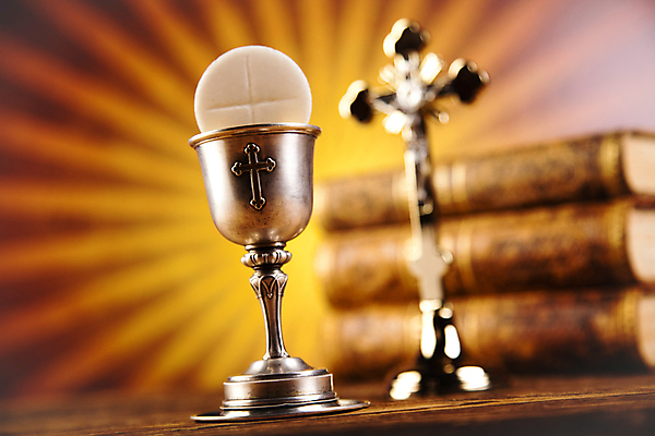 포토 JPG 해외이미지 기독교 종교 빵 십자가 옥수수 사람없음 책 교회 과자 믿음 성경 저녁식사 천주교 기도 예수 목사 확인 증거 신성 묵주 덩어리 설교 복음 성배 성찬식 성체 숭배 신앙심 해외202004 해외포토 감정 음식 종교용품 종교건축 디저트 곡류 건물 식사 신_종교 성직자 파일형식 이미지허브