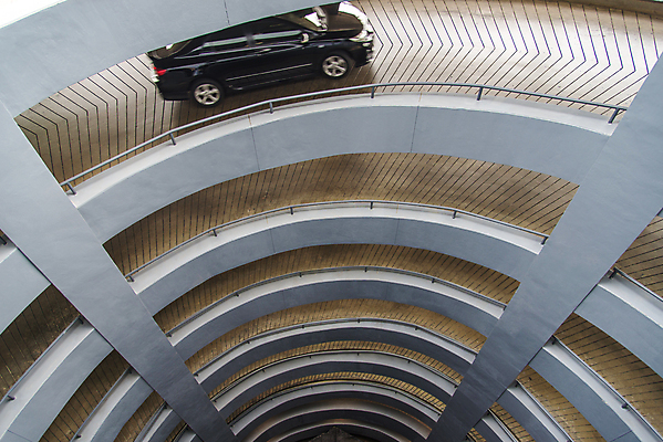 포토 JPG 해외이미지 공원 선 백그라운드 패턴 자동차 조명 사람 사람없음 우주 검은색 공백 회색 흰색 기둥 도시 만 주차 아스팔트 쇼핑몰 심볼 지하 제비 줄서기 콘크리트 해외202004 해외포토 공공시설 건축 도로 육상교통 컬러 무늬 모션 조류 파일형식 이미지허브