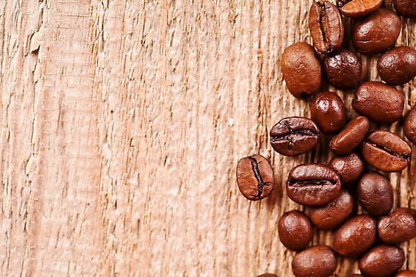 포토 JPG 해외이미지 커피 음료 음식 백그라운드 탁자 날씨 콩 프레임 사람없음 갈색 검은색 공백 얼룩 널 에스프레소 내추럴 그런지 카페인 해외202004 해외포토 컬러 가구 곡류 파일형식 이미지허브