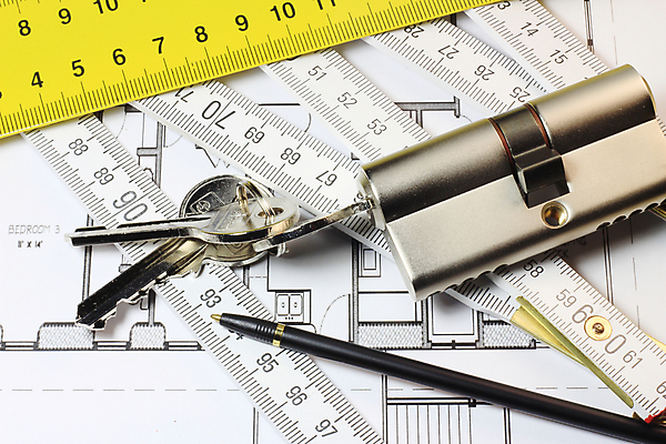 포토 JPG 해외이미지 컨셉 열쇠 아파트 주택 자 안전 사람없음 목재 펜 노란색 검은색 흰색 숲 인쇄 건축가 잠금 계량기 고립 해외202004 해외포토 나무 직업 컬러 재료 문구용품 건물 필기구 보안 파일형식 이미지허브