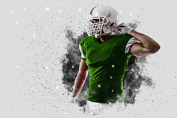 포토 JPG 해외이미지 남자 스포츠 유니폼 공 한명 사람 운동복 미식축구 축구 미국 헬멧 럭비공 미식축구선수 해외202004 해외포토 1 옷 북아메리카 운동선수 구기 보호장비 럭비용품 파일형식 이미지허브